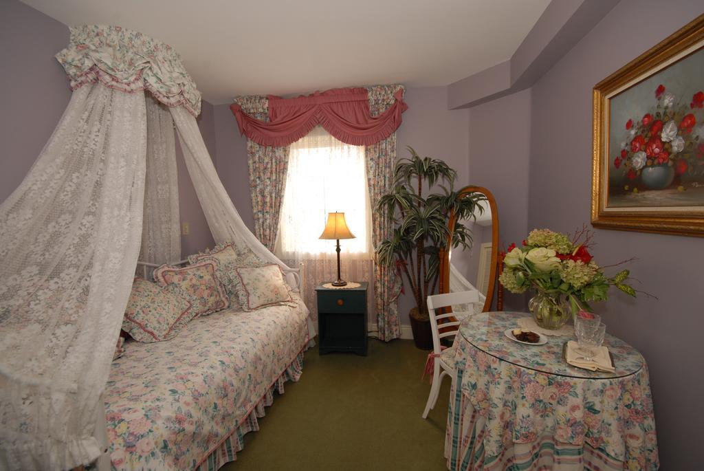 Humboldt House Bed & Breakfast Βικτώρια Δωμάτιο φωτογραφία
